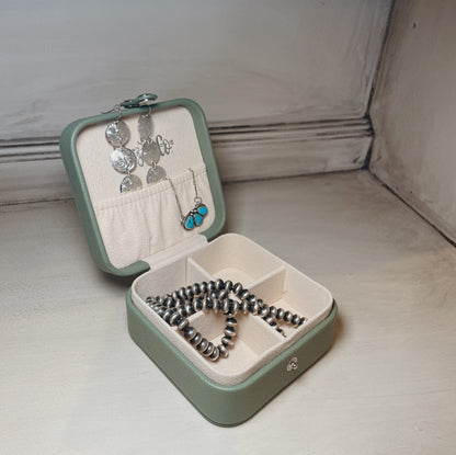 Little Emerald Aztec Jewelry Box